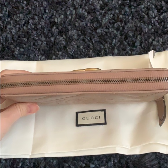 Gucci marmont zip around wallet - Picture 6 of 10